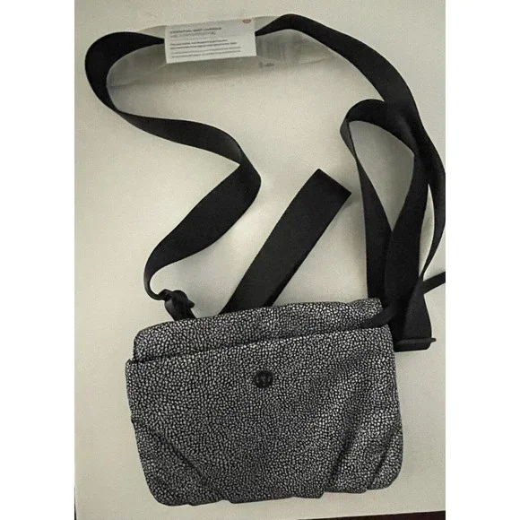 lululemon athletica | Bags | Lululemon Essential Yoga Mat Carrier Straps  Detachable Bw Fleck Nylon Pouch Bag | Poshmark